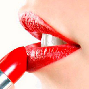 Как выбрать помаду насыщенного цвета